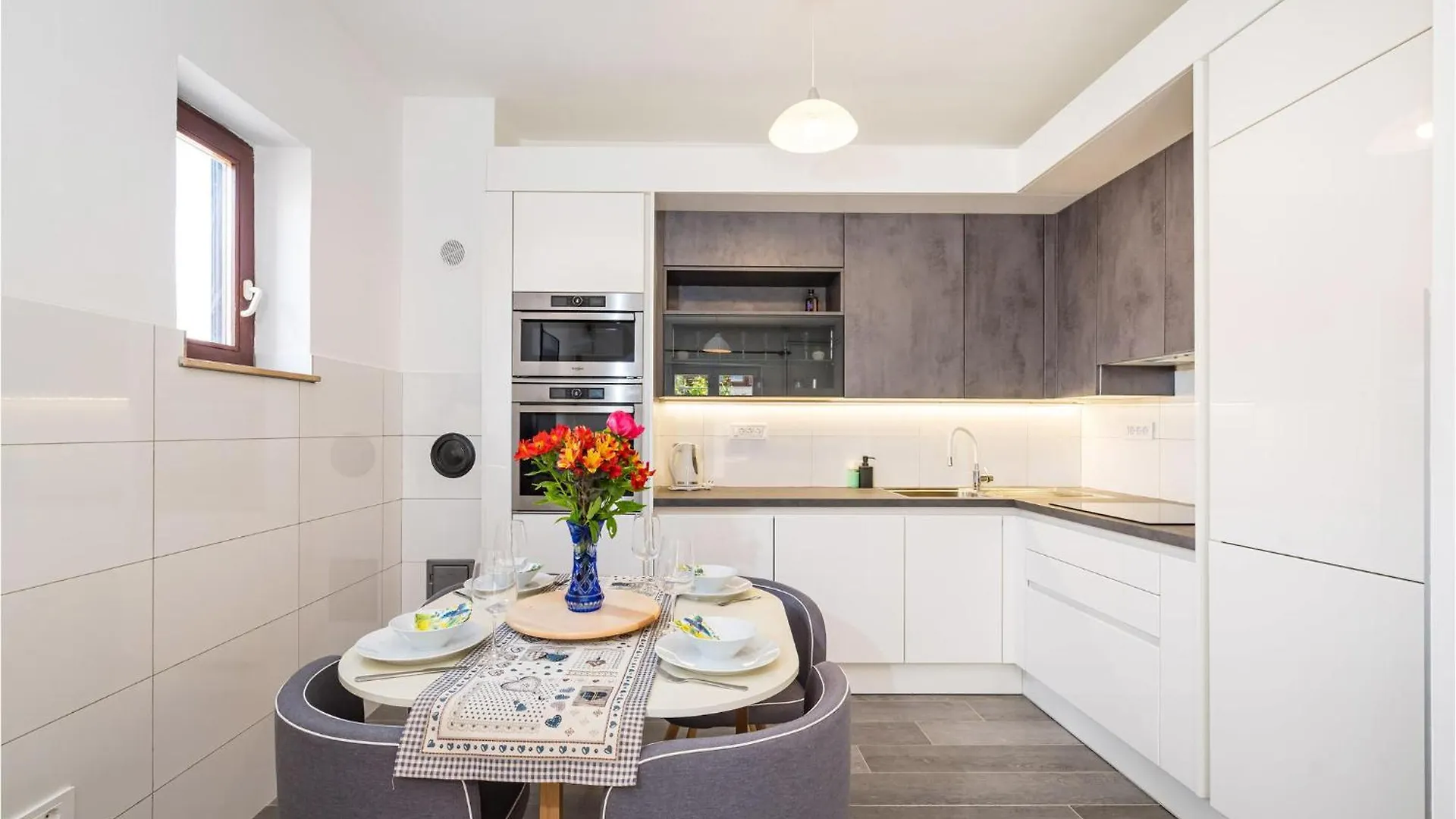 Holiday home Pet Friendly Home In Murvica With Kitchen