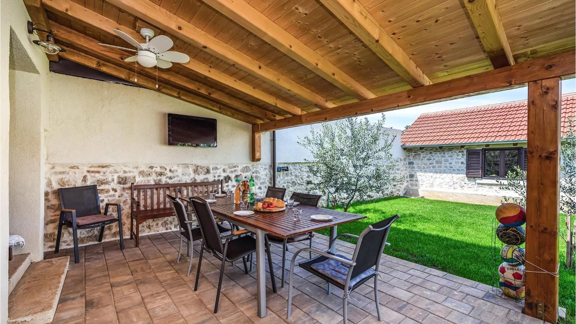 Pet Friendly Home In Murvica With Kitchen 0*, Murvica (Policnik) Croatia