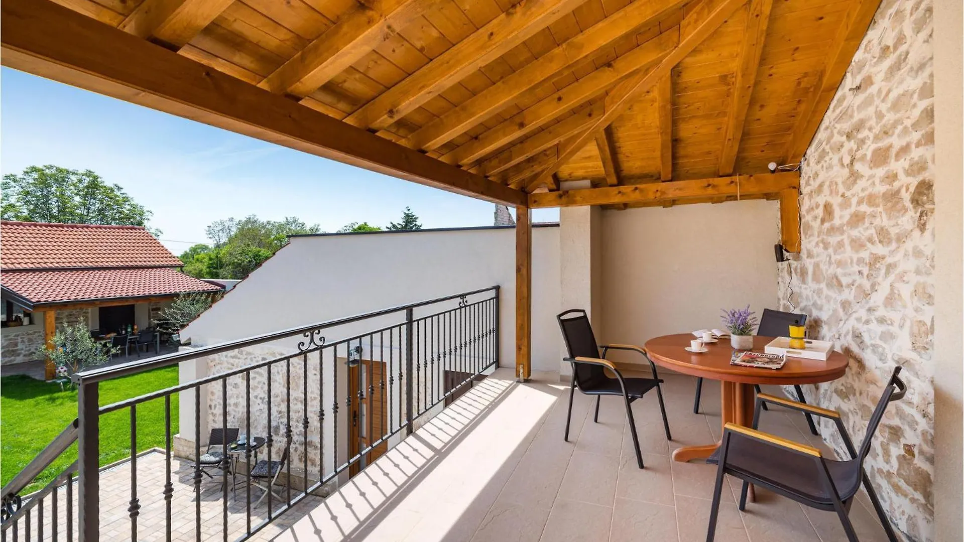 Pet Friendly Home In Murvica With Kitchen Holiday home Murvica (Policnik)