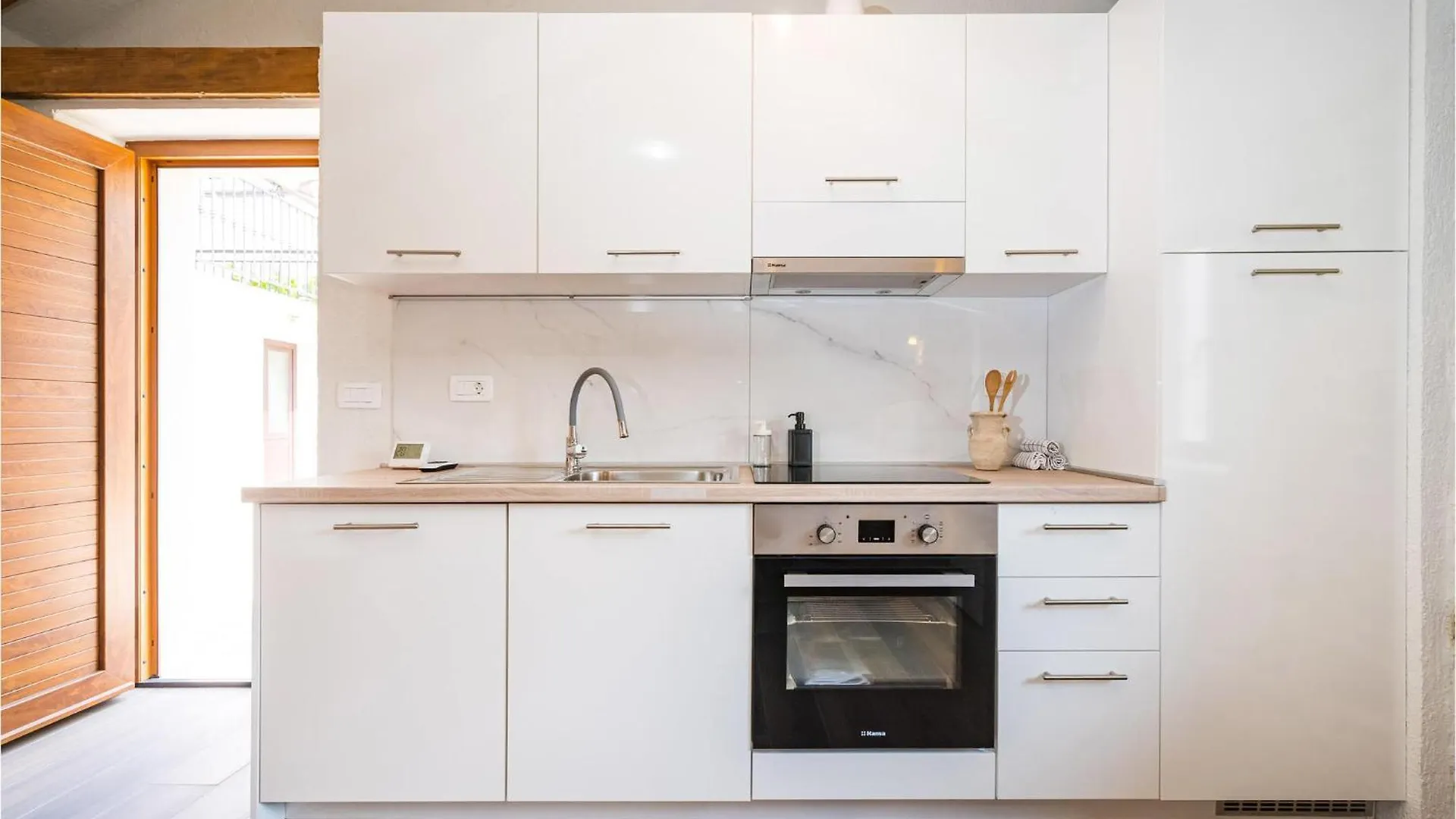 Holiday home Pet Friendly Home In Murvica With Kitchen