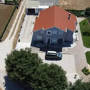 Apartman Marina, Murvica (Policnik)